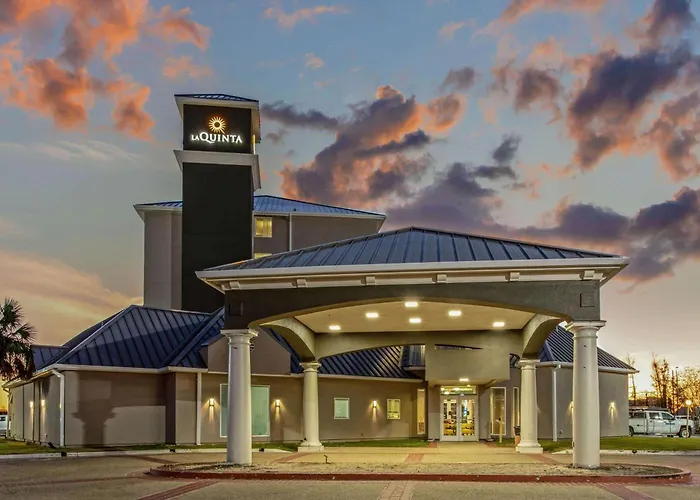La Quinta Inn & Suites By Wyndham
