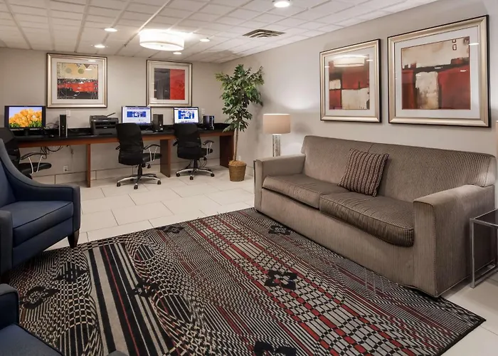 The Hotel At Dayton South