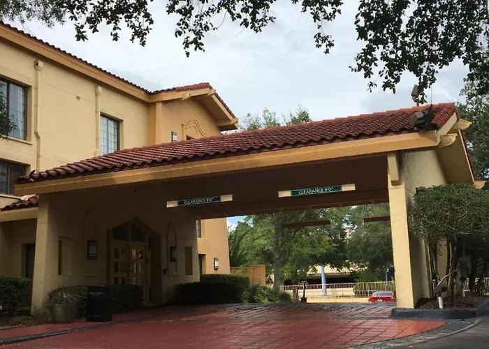 Days Inn By Wyndham Gainesville Florida