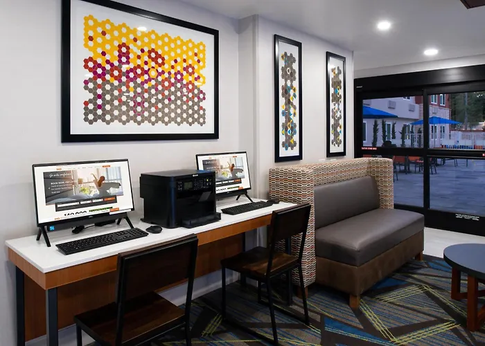 Holiday Inn Express - Santa Rosa North By Ihg