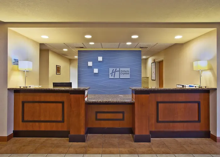 Holiday Inn Express Hotel & Suites East Lansing By Ihg
