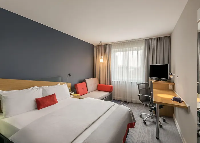 Holiday Inn Express Muelheim By Ihg