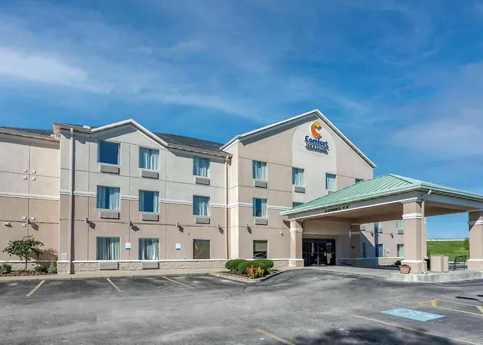 Comfort Inn & Suites Dayton Northwest -