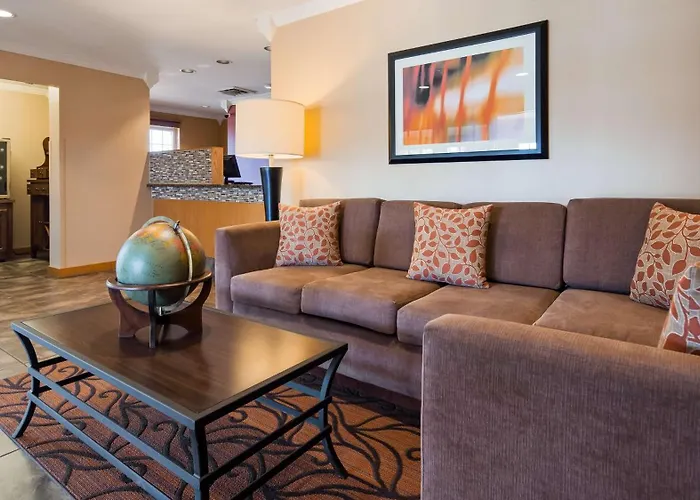 Best Western Flora Inn