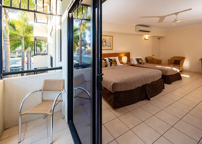 Cairns Queens Court