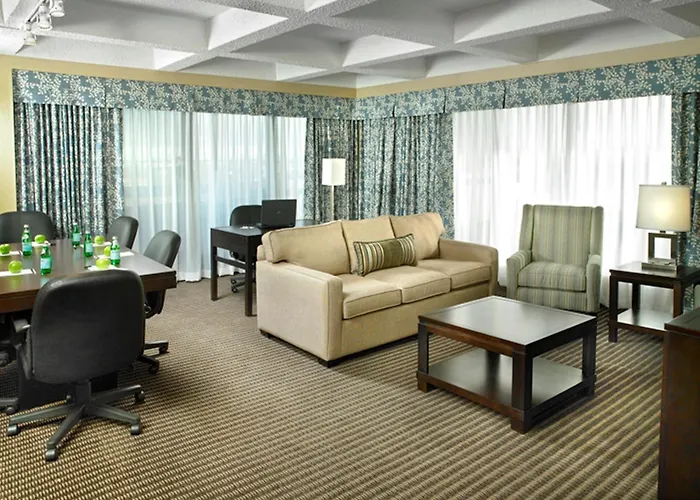 Wyndham Edmonton Hotel And Conference Centre