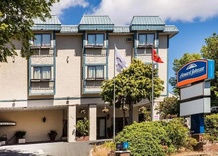 Howard Johnson By Wyndham Victoria