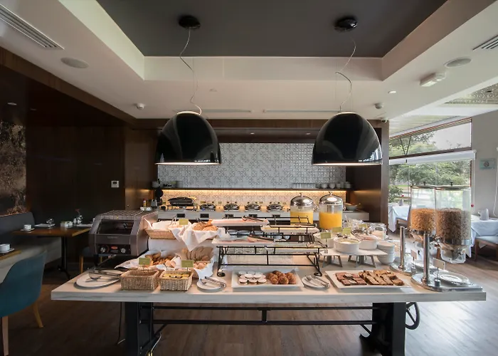 Sonesta Hotel El Olivar