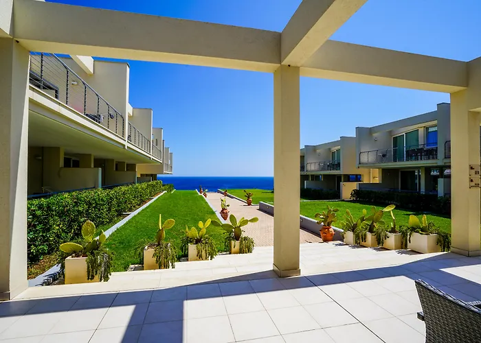 19 Summer Suites