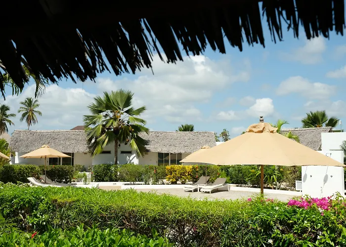 Dhow Inn Boutique Hotel