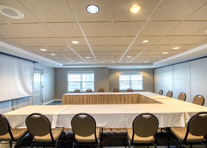 Hilton Garden Inn Oconomowoc
