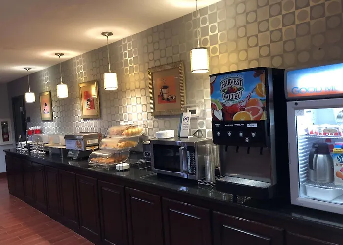 Best Western Plus Goodman Inn & Suites