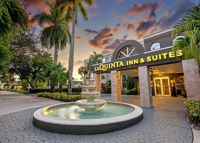 La Quinta By Wyndham Coral Springs South Hotel