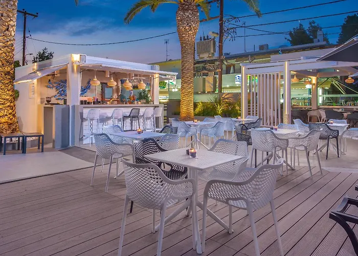 Dionysos Hotel & Suites