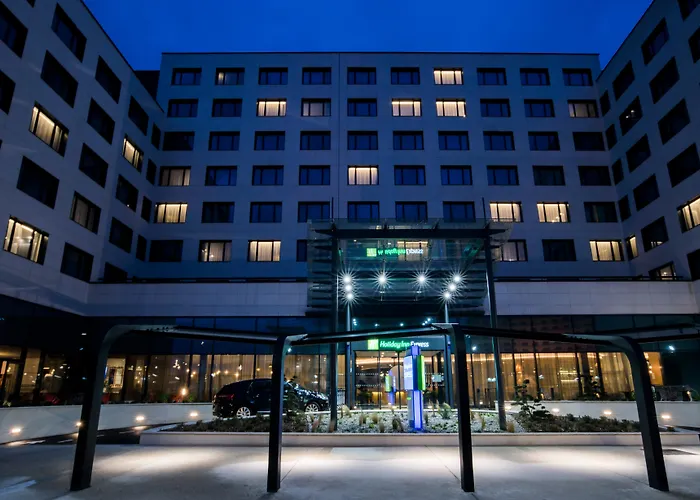 Holiday Inn Express - Paris - Cdg Airport By Ihg