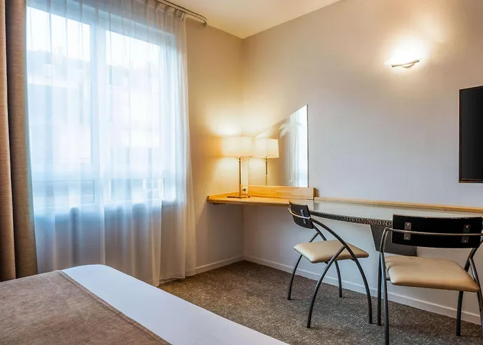 Quality Hotel Pau Centre Bosquet