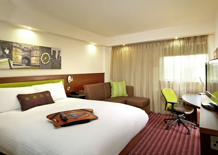 Hampton By Hilton Corby