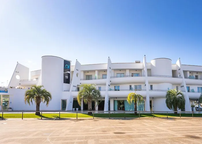 Callistos Hotel & Spa