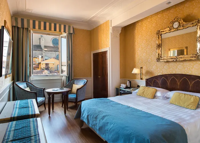Art Hotel Orologio