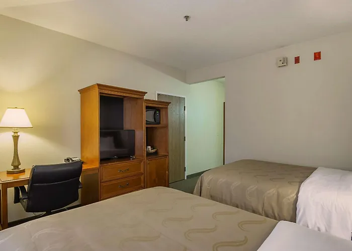 Quality Inn Fresno Yosemite Airport
