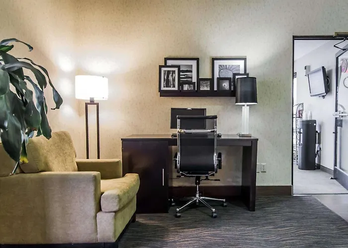 Blankenbaker Inn By Ihg Louisville