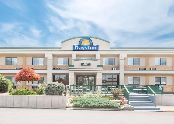 Days Inn By Wyndham West