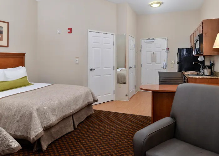 Candlewood Suites By Ihg