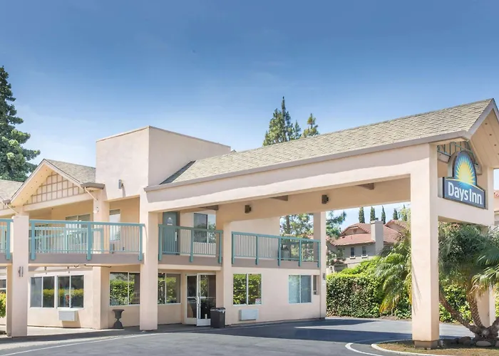 Days Inn By Wyndham Redwood City