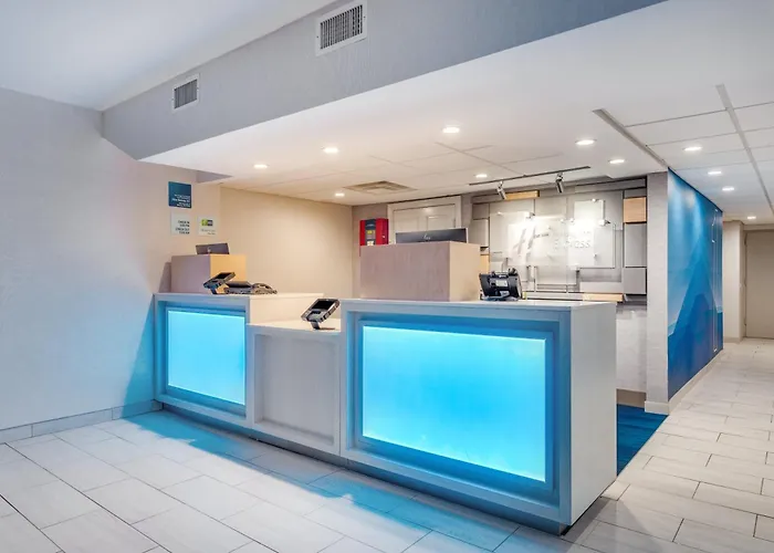 Holiday Inn Express Ramsey Mahwah By Ihg