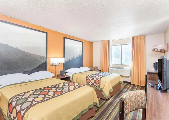 Super 8 By Wyndham Va