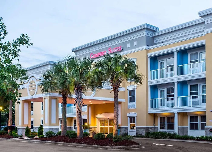 Comfort Suites At Isle Of Palms Connector