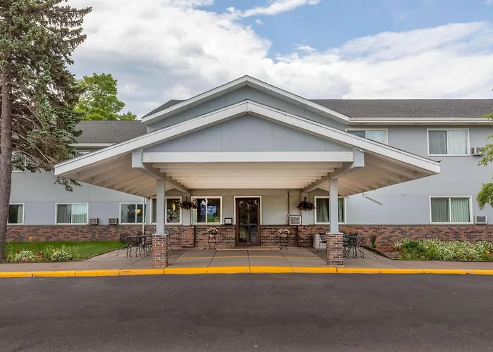 Super 8 By Wyndham Duluth