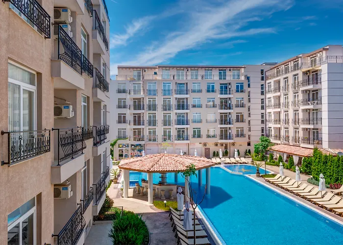Dawn Park Complex