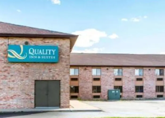 Quality Inn & Suites - Appleton East