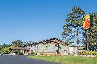 Super 8 By Wyndham Baxter/Brainerd Area