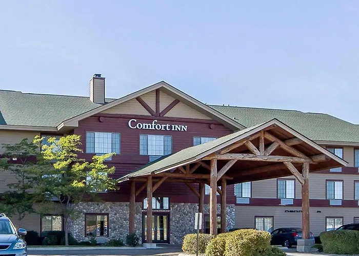 Comfort Owatonna Near Medical Center