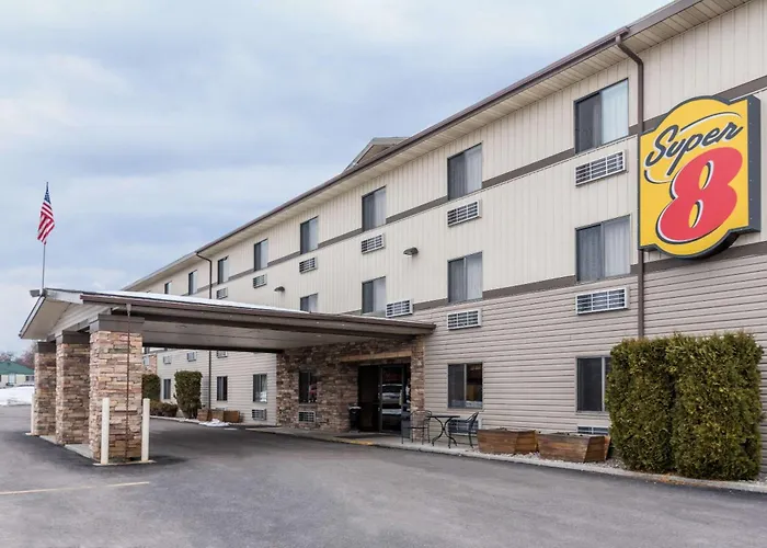 Super 8 By Wyndham Glacier National Park