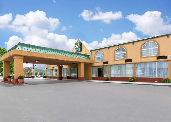 Quality Inn & Suites - Cave City
