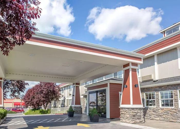 Ramada By Wyndham
