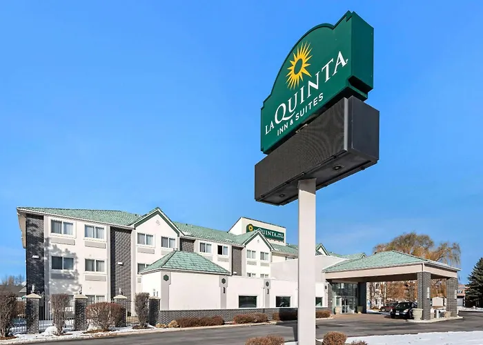 La Quinta By Wyndham Logan