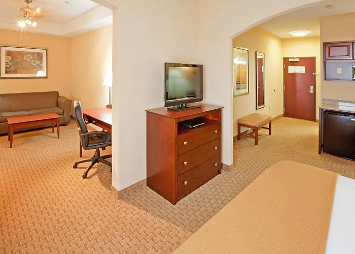 Holiday Inn Express By Ihg