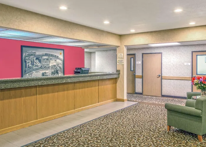 Super 8 By Wyndham Heyburn