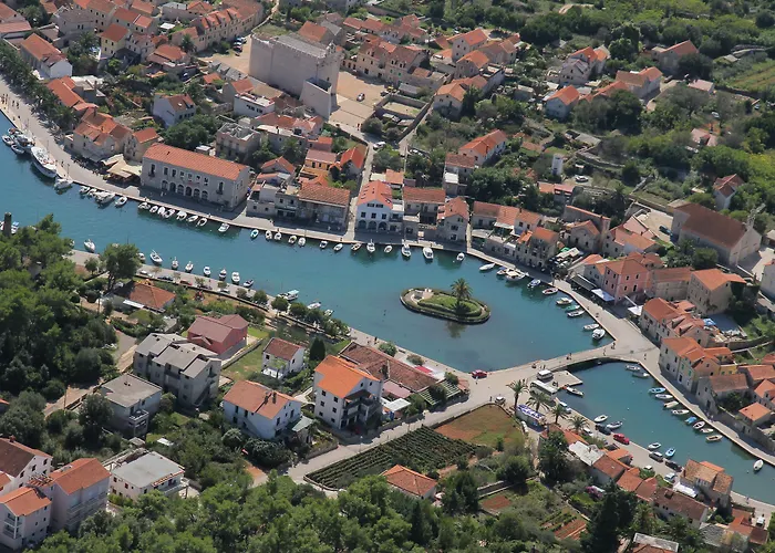 Aminess Senses Resort Vrboska
