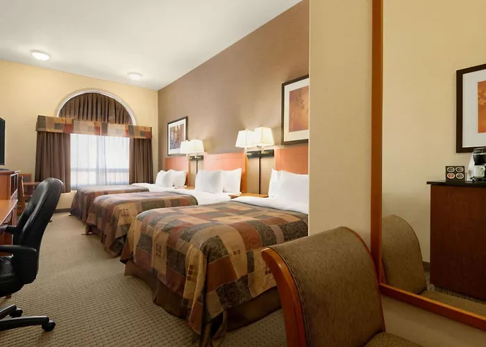 Ramada By Wyndham Drayton Valley