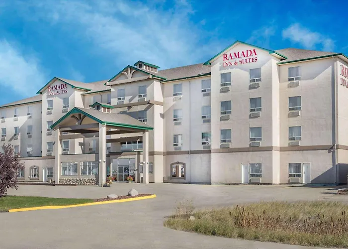 Ramada By Wyndham Clairmont/Grande Prairie