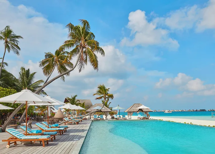 Angsana Velavaru
