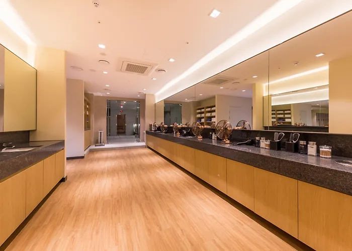 Howard Johnson By Wyndham Incheon Airport