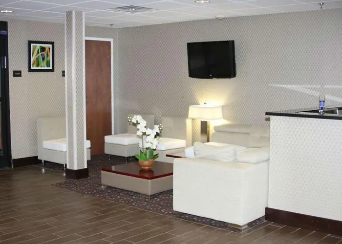 Hampton Inn
