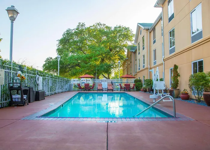 Hampton Inn & Suites New Orleans/Elmwood