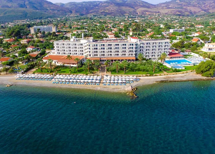 Calamos Beach Family Club